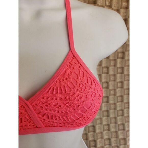 Girls Swimwear Crochet Overlay Pink Bikini Halter Style Top Medium NWT Clearance - Picture 4 of 6